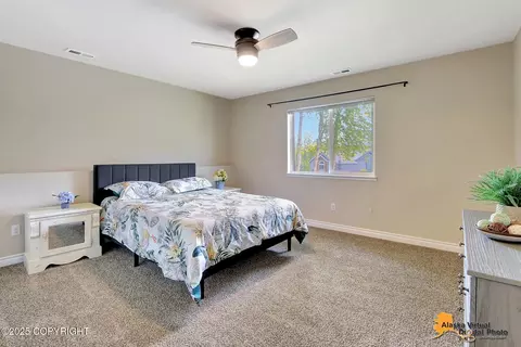 Bedroom - 20532 Pine Crest Ln, Eagle River, AK 99577 photo 6 of 6