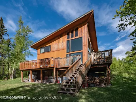 11730 Broadwater Dr, Eagle River, AK 99577 photo 2
