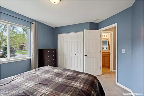 8331 E 12th Ct, Anchorage, AK 99504 photo 33