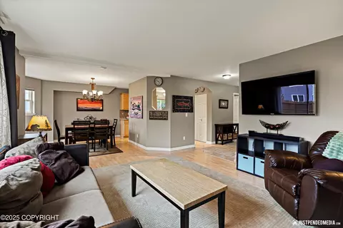 8331 E 12th Ct, Anchorage, AK 99504 photo 15