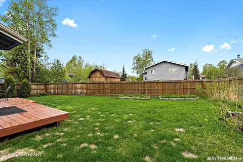 8331 E 12th Ct, Anchorage, AK 99504 photo 41