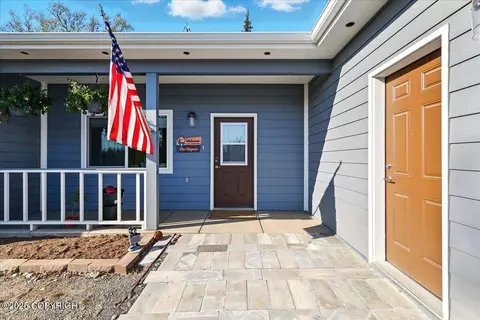 47974 Barney Ct, Soldotna, AK 99669