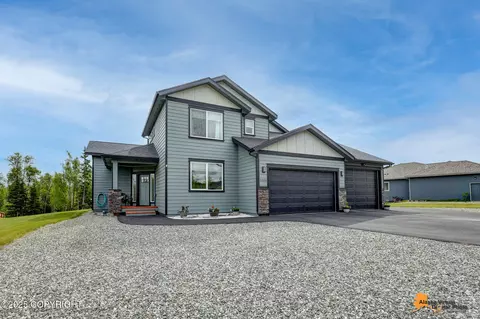 2486 W Angela Dr, Wasilla, AK 99654