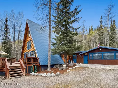 65680 S Victory Rd, Chickaloon, AK 99674