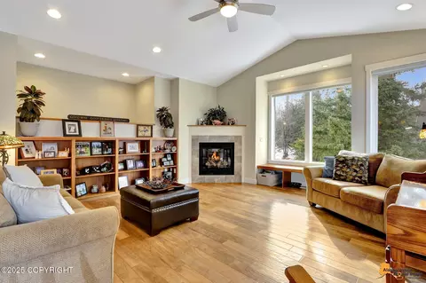 6800 Cloudcroft Ln, Anchorage, AK 99516 photo 9