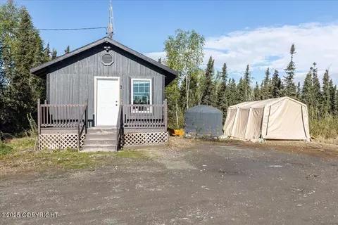1369 Morning Glory Loop, North Pole, AK 99705