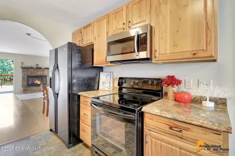4147 Hampton Dr # 10D, Anchorage, AK 99504 photo 9