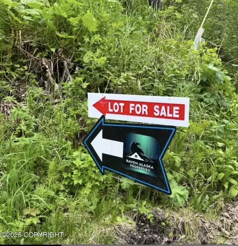 000 Vallihi Cir, Eagle River, AK 99577