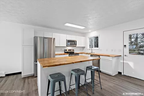 Kitchen - 4011 E 67th Ave, Anchorage, AK 99507 photo 1 of 5