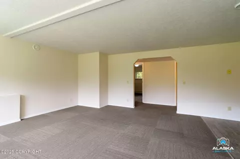 Living - 4477 Panther Dr, Eagle River, AK 99577 photo 7 of 7