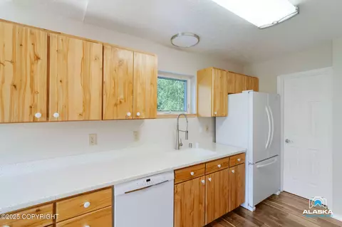Kitchen - 4477 Panther Dr, Eagle River, AK 99577 photo 2 of 4