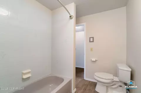 Bath - 4477 Panther Dr, Eagle River, AK 99577 photo 4 of 4