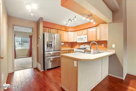 2603 Easthaven Cir # 10B, Anchorage, AK 99508