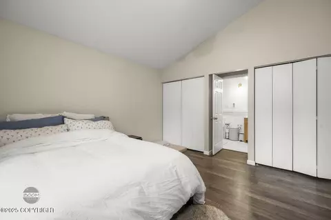 Bedroom - 19113 Sarichef Loop, Eagle River, AK 99577 photo 2 of 6