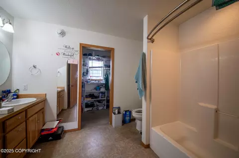 Bath - 14028 E Jersey Loop, Palmer, AK 99645 photo 2 of 3