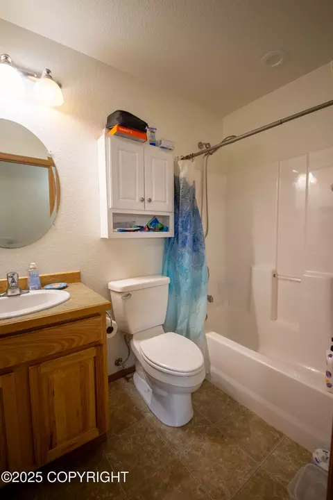 Bath - 14028 E Jersey Loop, Palmer, AK 99645 photo 1 of 3