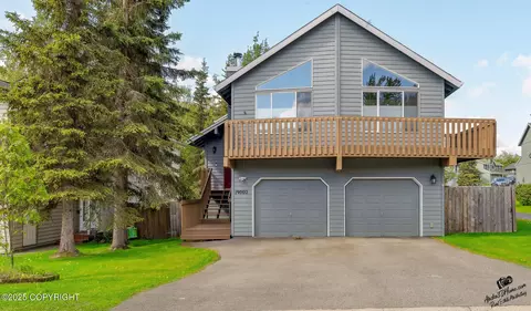 19002 Mountain Point Cir, Eagle River, AK 99577