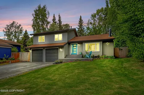 13521 Ebbtide Cir, Anchorage, AK 99516