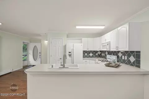 Kitchen - 16627 River Heights Loop, Eagle River, AK 99577 photo 3 of 3