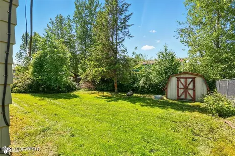Exterior - 310 312 Bolin St, Anchorage, AK 99504 photo 1 of 3