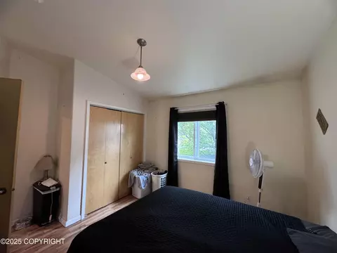 Bedroom - 425 Fourth Ave, Seward, AK 99664 photo 3 of 11