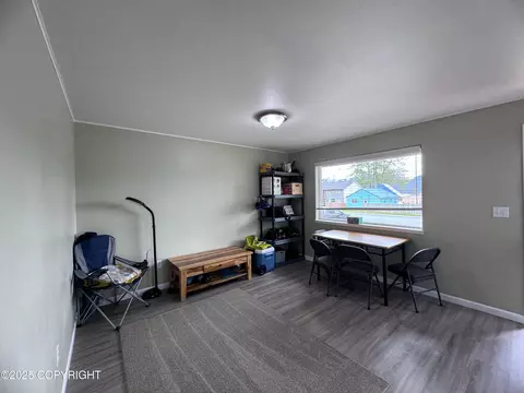 Living - 425 Fourth Ave, Seward, AK 99664 photo 7 of 9