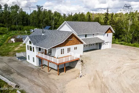 19652 W Blue Goose Rd, Wasilla, AK 99623