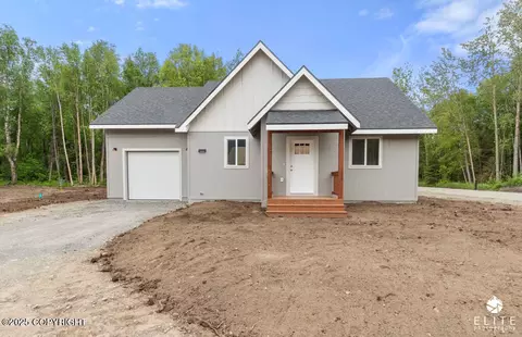 1338 N Unicorn Cir, Palmer, AK 99645