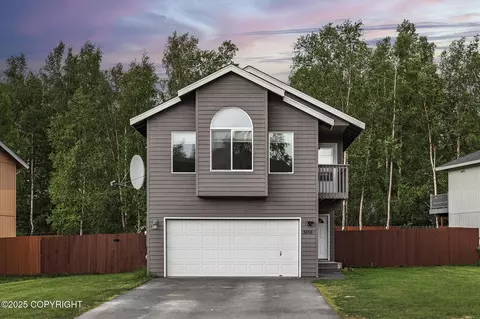 3658 Scenic View Dr, Anchorage, AK 99504