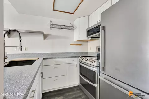 9620 Morningside Loop # A4, Anchorage, AK 99515 photo 8