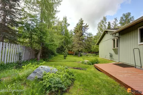 Exterior - 12944 Ridgeview Dr, Anchorage, AK 99516 photo 4 of 12