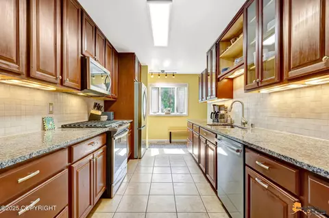 Kitchen - 12944 Ridgeview Dr, Anchorage, AK 99516 photo 1 of 5