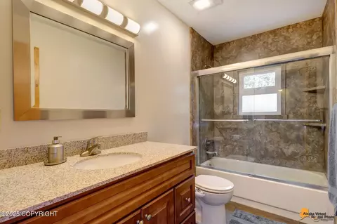 Bath - 12944 Ridgeview Dr, Anchorage, AK 99516 photo 3 of 3