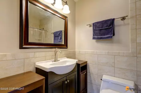 Bath - 12944 Ridgeview Dr, Anchorage, AK 99516 photo 1 of 3