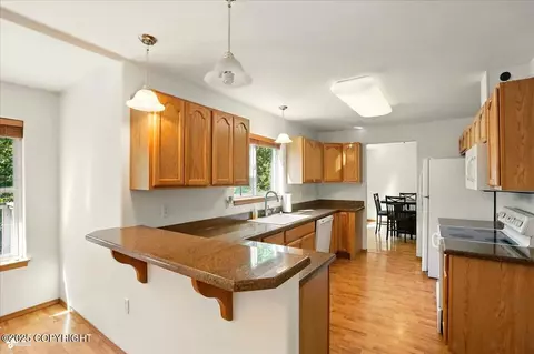 Kitchen - 22030 Birch Creek Dr, Chugiak, AK 99567 photo 2 of 3