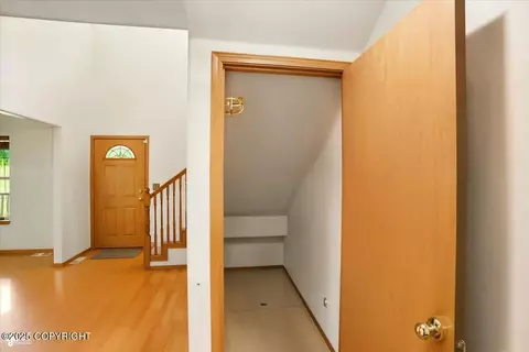 Entry Way - 22030 Birch Creek Dr, Chugiak, AK 99567 photo 3 of 5