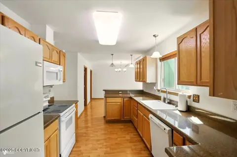 Kitchen - 22030 Birch Creek Dr, Chugiak, AK 99567 photo 1 of 3