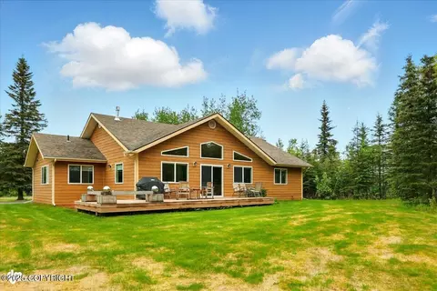 48585 Runners Ave, Soldotna, AK 99669