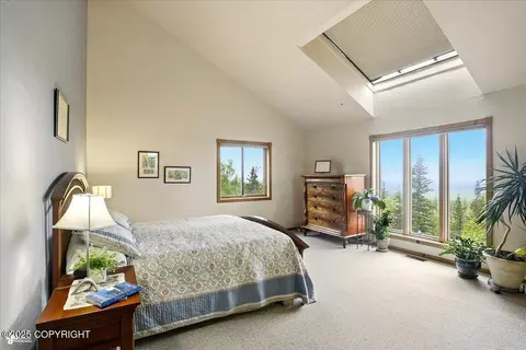 Bedroom - 10141 Middlerock Rd, Anchorage, AK 99507 photo 7 of 8