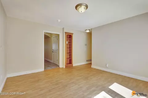 5632 E 43rd Ave # 8, Anchorage, AK 99504 photo 35