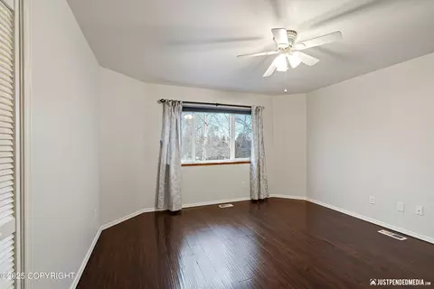 9747 Newhaven Loop, Anchorage, AK 99507 photo 18