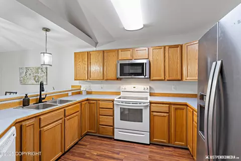 9747 Newhaven Loop, Anchorage, AK 99507 photo 15