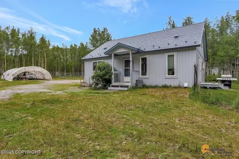 17470 E Maud Rd, Palmer, AK 99645