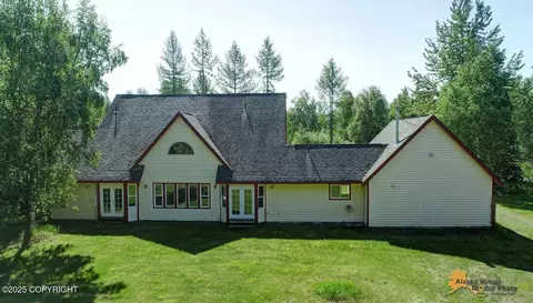 Exterior - 1101 E Dan St, Wasilla, AK 99654 photo 2 of 8