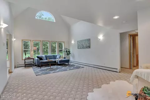 Living - 1101 E Dan St, Wasilla, AK 99654 photo 1 of 4