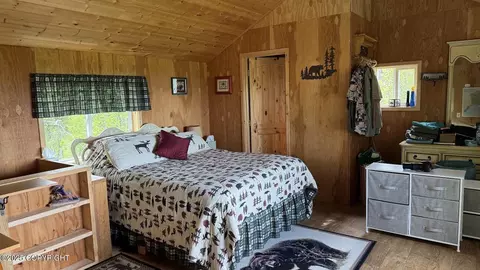 Bedroom - 12829 Frontage Rd, Ninilchik, AK 99639 photo 1 of 3