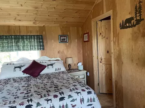 Bedroom - 12829 Frontage Rd, Ninilchik, AK 99639 photo 3 of 3