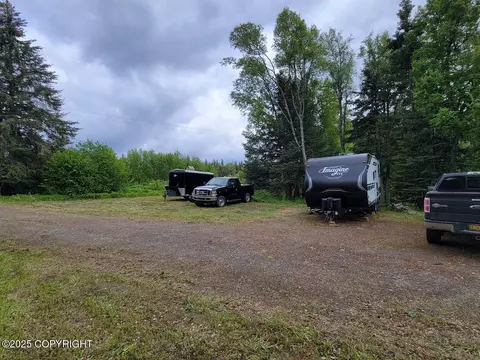 Exterior - 12829 Frontage Rd, Ninilchik, AK 99639 photo 4 of 8