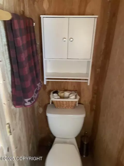 Bath - 12829 Frontage Rd, Ninilchik, AK 99639 photo 3 of 3