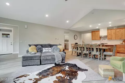 8373 E Windy Woods Loop, Palmer, AK 99645 photo 10